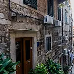 Apartman Minerva *